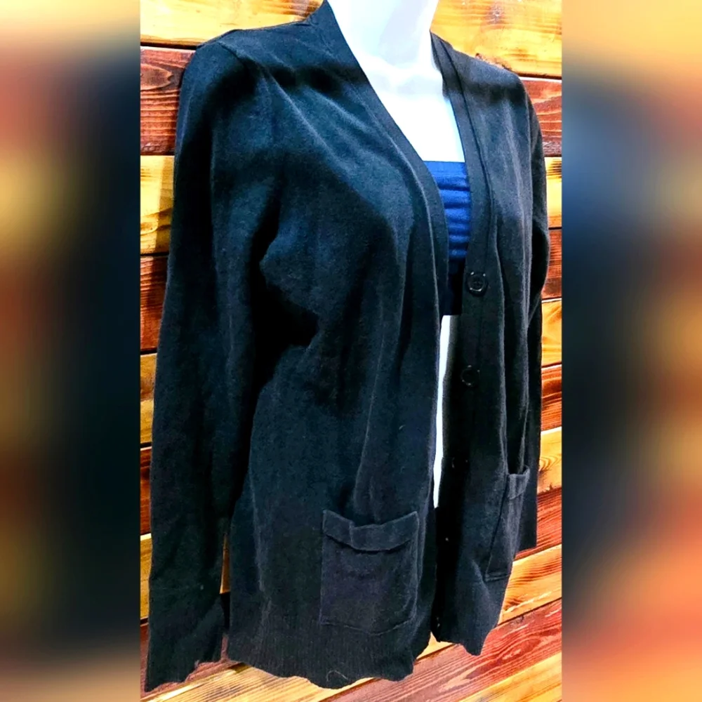 Sold - Picture 2 of 7